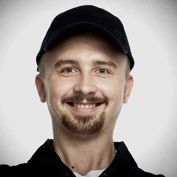 https://vector-electric.ca/wp-content/uploads/2018/09/our_team_03.jpg